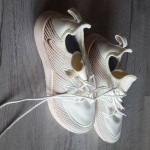 Womens Nike Free Shoes Size 7